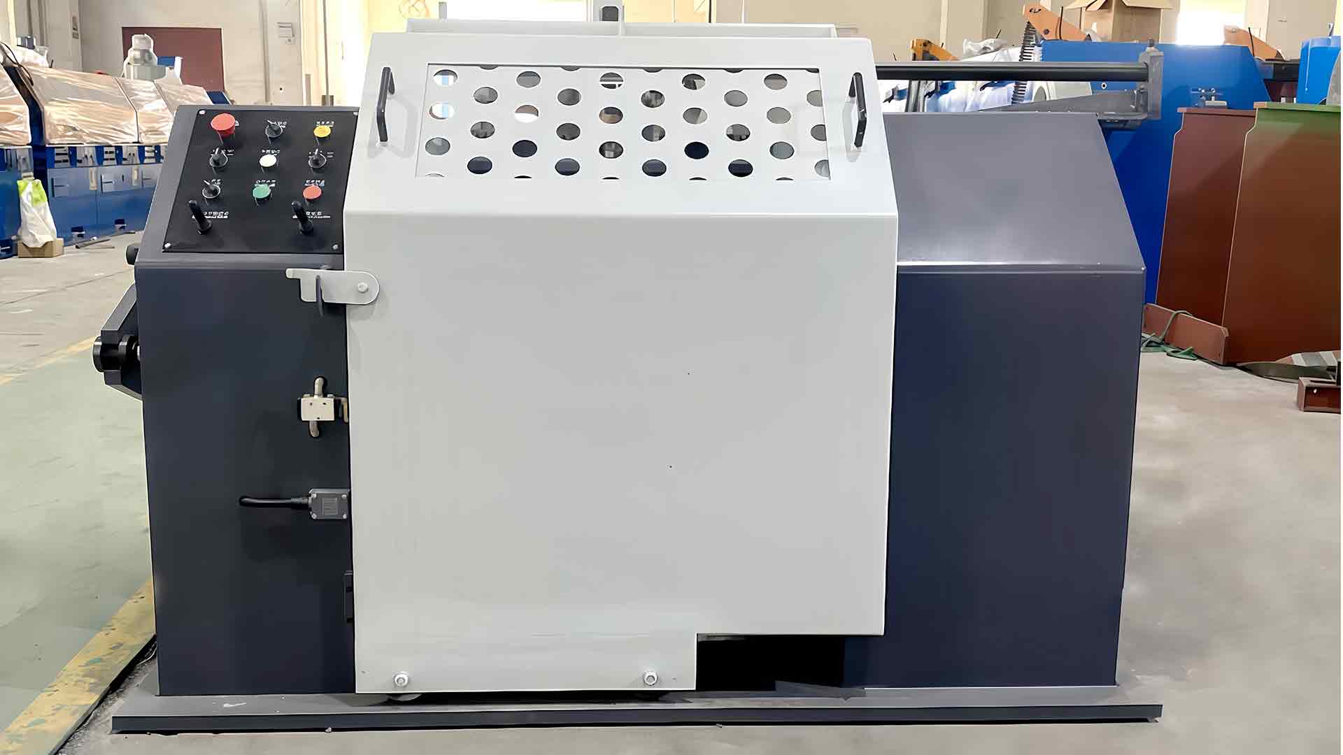 Ako pomáha rýchly výplatný stojan na zlepšenie pracovného postupu a znižuje prestoje vo výrobných procesoch s veľkým objemom?